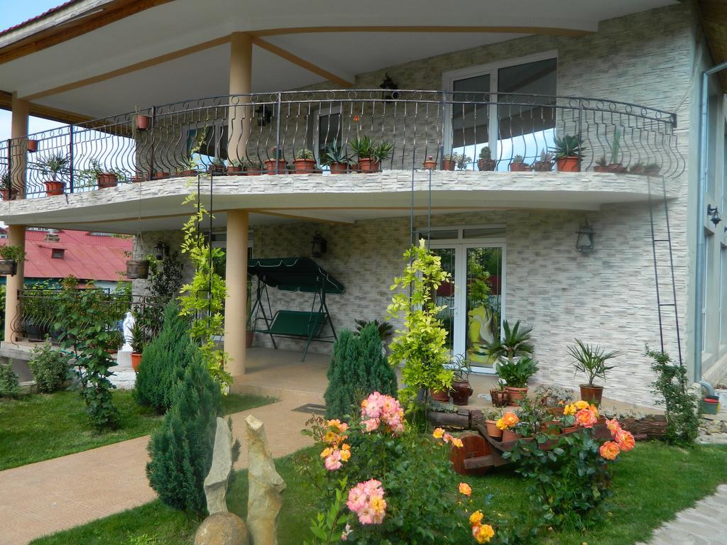 Pensiunea Casa Cornelia Mahmudia Esterno foto